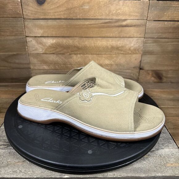 Clarks Women’s Size US 8 Tan White Slip On Suede Slide Casual Sandals - Picture 1 of 10